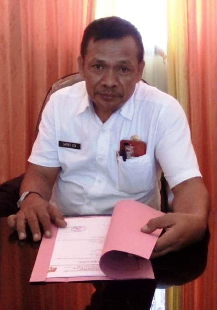 Kepala Sekolah SMPN 1 Trucuk, Kabupaten Bojonegoro, Drs Sarwo Edi.