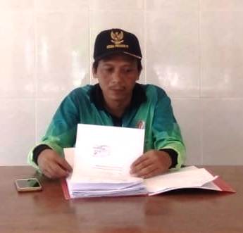 Kepala Desa Tulungrejo, Darto SE.