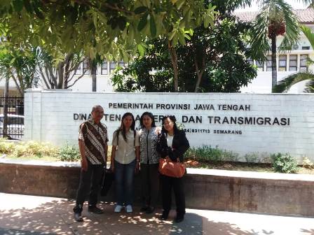 Dari kiri : Advokat Emanuel Kristian Zebua SH, Rahayu Pramudo Wardani, Advokat Caecilia Deasy Kusumaningrum SH dan Advokat Ristiani Gani Mendrofa SH MH di BP3TK Semarang.