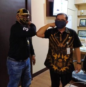 DINSOS KOTA SALATIGA SALURKAN BANTUAN SEMBAKO UNTUK WARGA TERDAMPAK CORONA