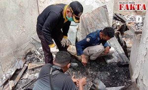 Tim Labfor Polda Papua Lakukan Olah TKP Kebakaran di Waena, Jayapura Kota