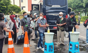 Ini Alasan Ribuan PMI Mendarat di Bandara Juanda