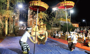 Gladi Bersih Bapang Barong Sanggar Tari Bongkasa Abiansemal Badung