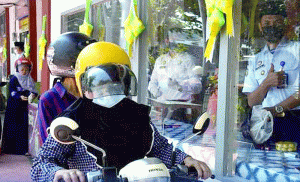 Ornamen Ketupat Lebaran Hiasi Lapas Kelas I Malang