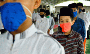 Balik ke Ponpes, Para Santri Difasilitasi Swab Antigen Gratis