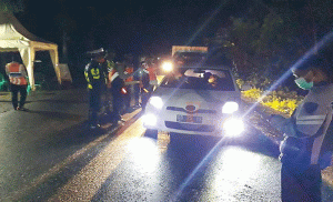 Puluhan Kendaraan Diputarbalik di Perbatasan Sulsel – Sulbar