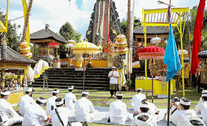 Bupati Giri Prasta Pimpin Upacara Bakti Penganyar Pemkab Badung