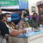 Camat Asemrowo Gelar Ngopi Asyik Tokoh Masyarakat dan Warga