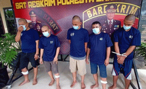 Polisi Ringkus Komplotan Spesialis Pembobol Minimarket Lintas Kota