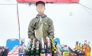 Diduga Menjual Miras Pelajar SMA Diborgol Polisi