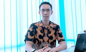 Pinjaman Online Menggiurkan, Bunga Mencekik Leher