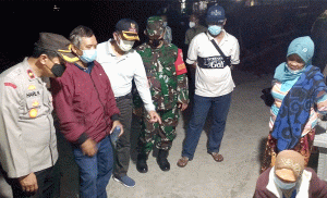 Tiga Pilar Kecamatan Asemrowo Gelar Operasi di Sontoh Laut