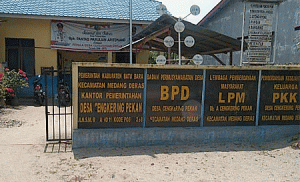Terkait Dugaan Dokumen Palsu, Kades Cengkring Pekan Terindikasi Dinonaktifkan