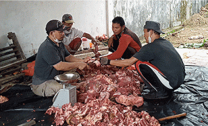 Begini Aksi Komunitas Pengajian Ar-Rahman Berbagi untuk Sesama