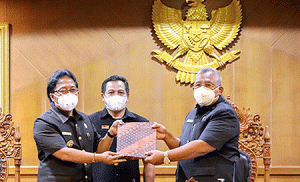 Rapat Paripurna DPRD Badung, Bupati Sampaikan Jawaban Pemerintah KUA PPAS 2022