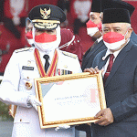 Bupati Malang Raih Penghargaan Kabupaten/Kota Terbaik Pencapaian Sertifikat Nomor Induk Koperasi 2021