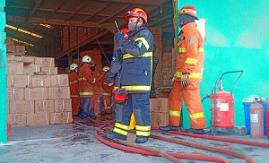 Sebuah Gudang di Greges Jaya Terbakar