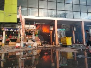 Kebakaran Pasar Kembang, Sebanyak 200 Lapak Makanan Ludes Dilalap Api