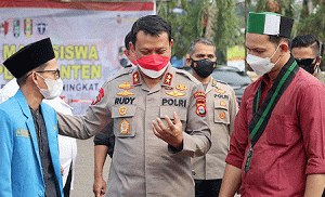 Kapolda Banten Imbau Prokes saat Pelaksanaan Vaksinasi Mahasiswa Cipayung Plus Banten