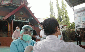 Pemerintah Hendaknya Perkuat Kolaborasi Program Vaksinasi dengan Pemuka Agama