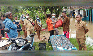 Banjir Rendam Rumah Warga Desa Aweh, Lebak
