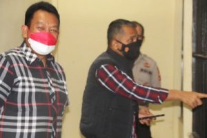 Karoops Polda Banten Bawa 3 PJU ke Polsek Cikande, Ada Apa ?