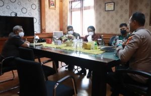 Tingkatkan Sinergitas, Bupati Giri Prasta Jalin Silaturahmi dengan Kapolres Badung