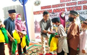 Milad ke-1, DSGK Santuni Anak Yatim dan Dhuafa di Jakarta Timur