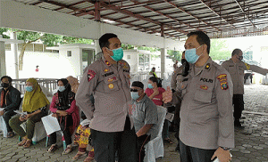 Pelaksanaan Vaksinasi Polri di PRSU Medan Helvetia