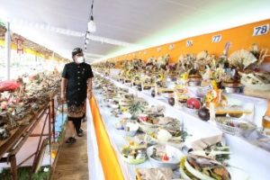 Bupati Giri Prasta Hadiri Karya Manusia Yadnya dan Atma Wedana Desa Adat Kapal