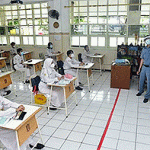 Seragam Sekolah Gratis untuk Siswa Didik Kategori MBR di Surabaya