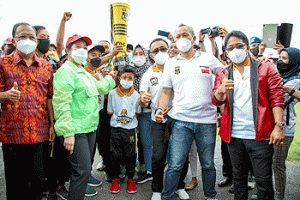 Bupati Giri Prasta Dukung Pembinaan Bibit Pemain Sepakbola Usia Dini