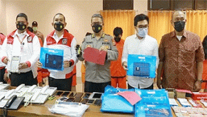 Mengaku Customer Service, Komplotan Ini Bobol Data Kartu Kredit