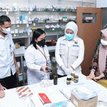 Wakil Wali Kota Palembang Sidak Apotek, Temukan Produk Tidak Sesuai Ketentuan