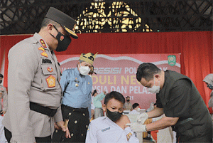 Selama Lima Hari, Polda Riau Suntikkan 342.574 Dosis Vaksin