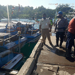 Satpolairud Polres Malang bersama Kamladu Ajak Masyarakat Patuhi Prokes