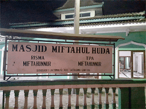 Coba Tipu Panita Pembangunan Masjid, Nama Bupati Lampung Selatan Dicatut Oknum