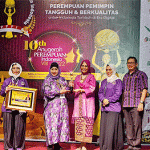 Ketua DPRD Sumsel Raih Anugerah Perempuan Indonesia VIII 2022