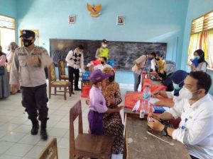 Kapolres Batu Ikuti Zoom Launching Vaksinasi Merdeka Anak