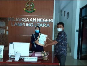 Disdikbud dan BPBJ Dilaporkan ke Kejari Lampura