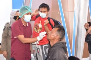 Jaga Zona Hijau, Petugas Gabungan Gelar Ops Yustisi di Pelabuhan Jayapura