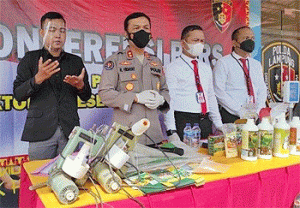 Polisi Ungkap Pupuk Tanpa Izin Edar di Kabupaten Pringsewu, Lampung