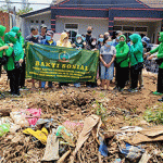 Persit KCK Kodim 0607/Kota Sukabumi Salurkan Bantuan Warga Terdampak Banjir