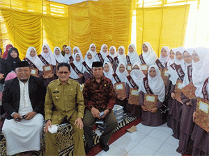 Wisuda Santri Darul Istiqamah, Dihadiri Sekda Kabupaten