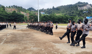 Bintara Remaja Polresta Lakukan Latihan Pengendalian Massa