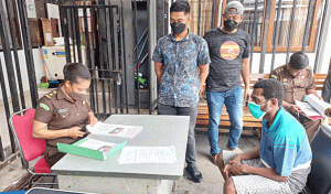 Aniaya Seorang Lansia, Supir Angkutan Umum Terancam Pasal 351 KUHP