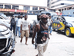 Keroyok Aparat Saat Tugas, Buchtar Tabuni CS Diamankan Polisi