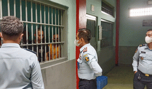 Demi Terjaganya Keamanan yang Kondusif, Kalapas Cilegon Rutin Cek Hunian WBP