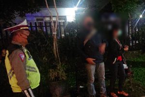 Cegah Perbuatan Asusila, Polresta Malang Kota Patroli di Pedestrian Jalan Ijen