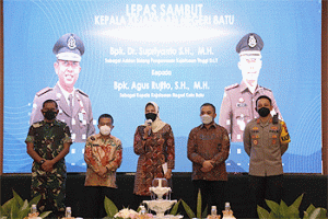 Kapolres AKBP I Nyoman Yogi Hadiri Pisah Sambut Kajari Batu